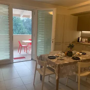 https://le-noir-appartment.hotelinveneto.com